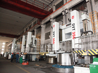 數(shù)控雙柱立式車床（四臺分別是Φ5m、Φ5m、Φ3.5m、Φ2.5m）